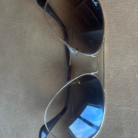 Ray-Ban Gold and Brown Aviator Sunglasses - Picture 3 of 5